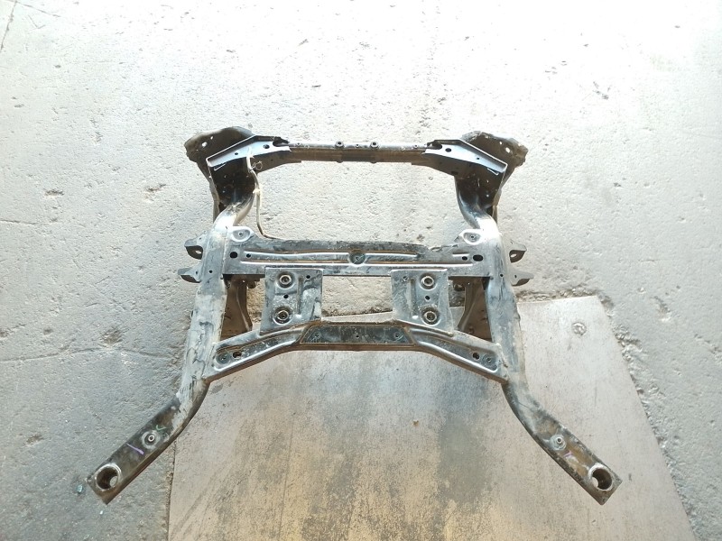 Recambio de subchasis para land rover range rover velar (l560) 2.0 d240 sd4 4x4 referencia OEM IAM H4835C145  