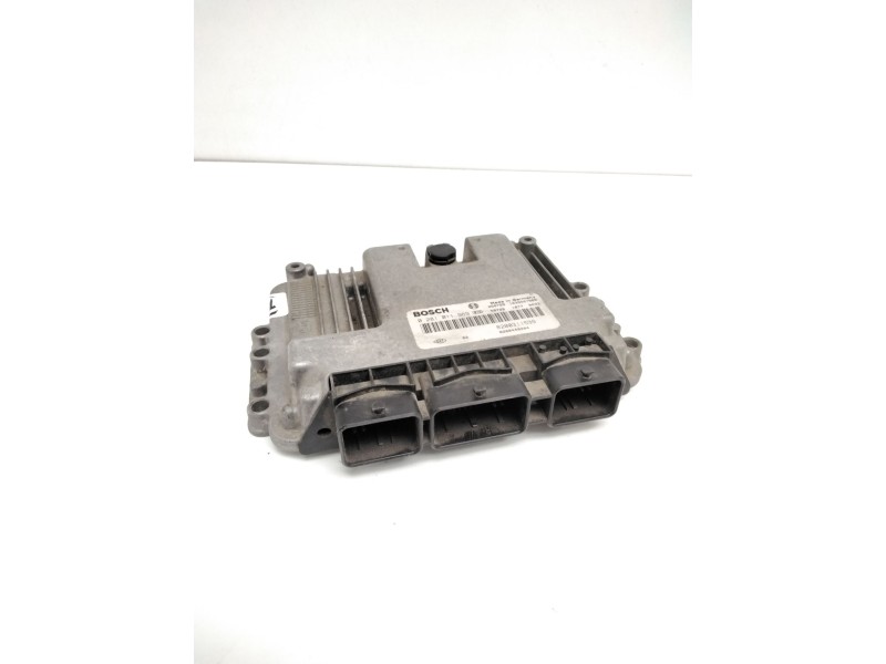 Recambio de centralita motor uce para renault laguna ii (bg0) 1.9 dci diesel referencia OEM IAM 0281011969 8200311539 8200440204