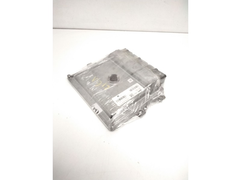 Recambio de centralita motor uce para dacia sandero laureate referencia OEM IAM 237107175R 237105499R V29072784A