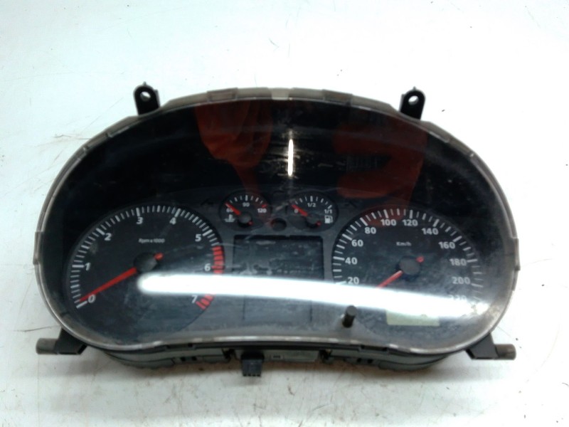 Recambio de cuadro instrumentos para seat ibiza ii (6k1) 1.6 i referencia OEM IAM 88311292  