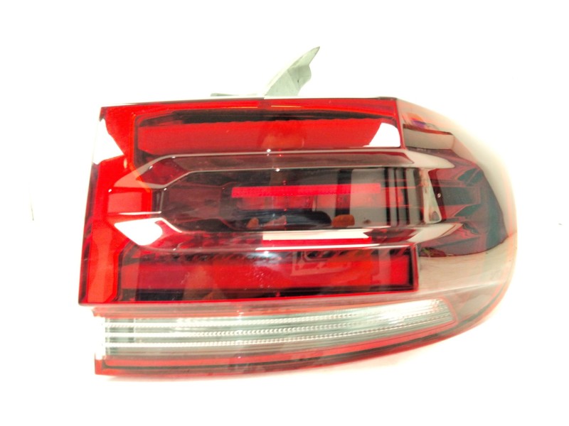 Recambio de piloto trasero derecho para citroën c5 aircross (a_) 1.6 thp 150 (a45gxj) referencia OEM IAM 9845247280  