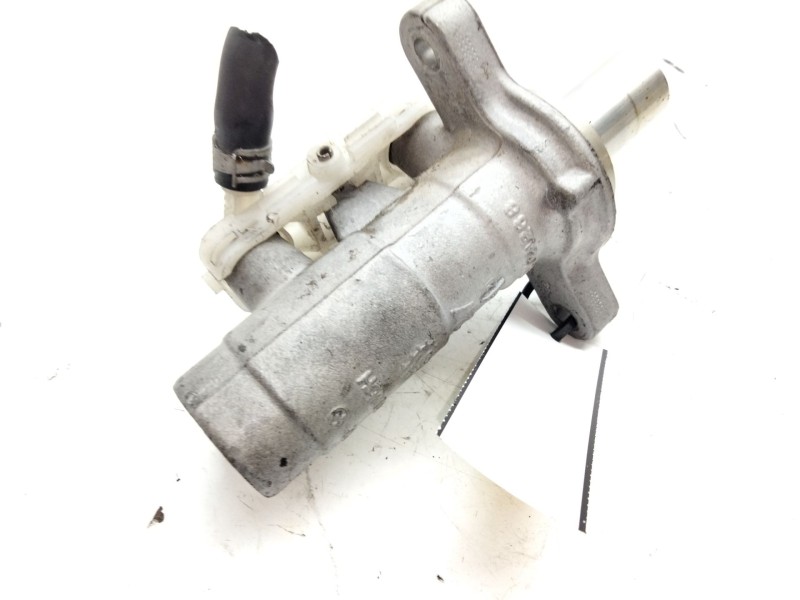 Recambio de bomba freno para nissan cabstar (f24m, f24w) 35.13 dci, 45.13 dci 2.5 (f24m) referencia OEM IAM   