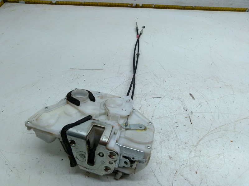 Recambio de cerradura puerta delantera izquierda para suzuki sx4 (ey, gy) 1.9 ddis (rw 419d) referencia OEM IAM 8220279J32  