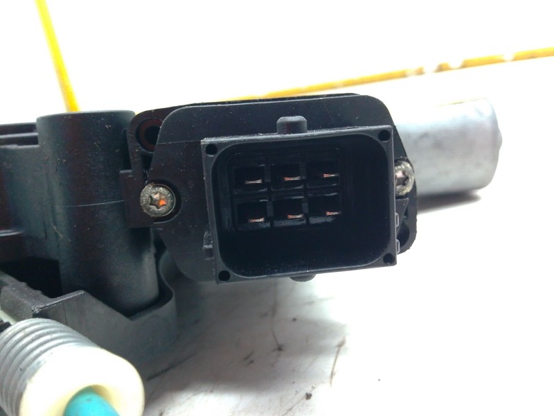 Recambio de elevalunas delantero izquierdo para opel corsa d (s07) 1.2 (l08, l68) referencia OEM IAM   