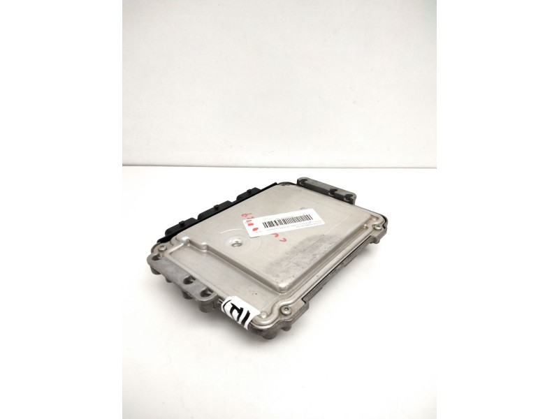 Recambio de centralita motor uce para renault megane ii classic berlina dynamique referencia OEM IAM 0281011776 8200391966 82003