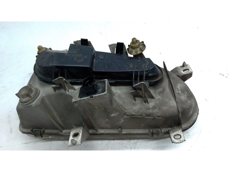 Recambio de faro izquierdo para volkswagen golf iii (1h1) 1.9 tdi referencia OEM IAM 13917300  