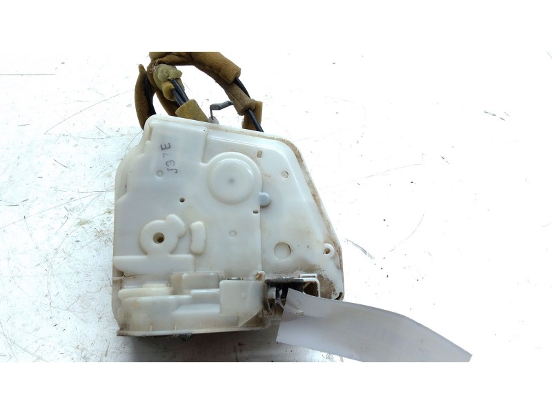 Recambio de cerradura puerta trasera derecha para mazda 3 lim. (bl) active referencia OEM IAM 9L08C0520  