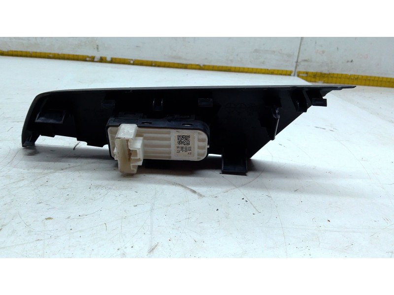 Recambio de mando elevalunas delantero derecho para mazda 3 lim. (bl) active referencia OEM IAM BBM0266370  