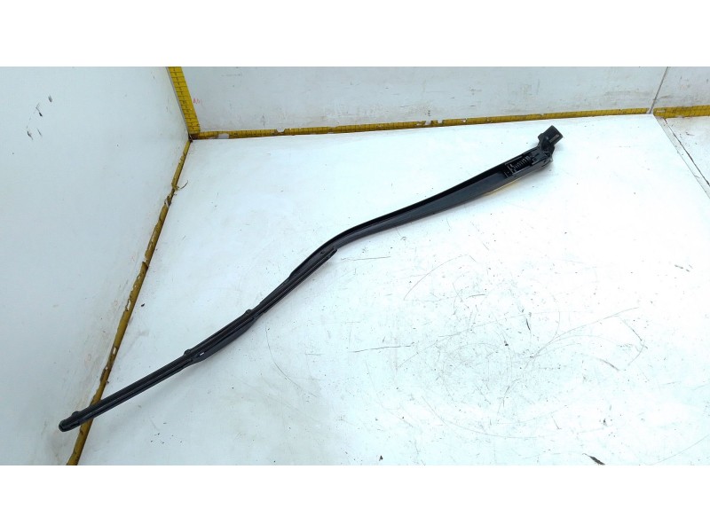 Recambio de brazo limpia delantero izquierdo para mazda cx-5 (kf) 2.2 d awd referencia OEM IAM   