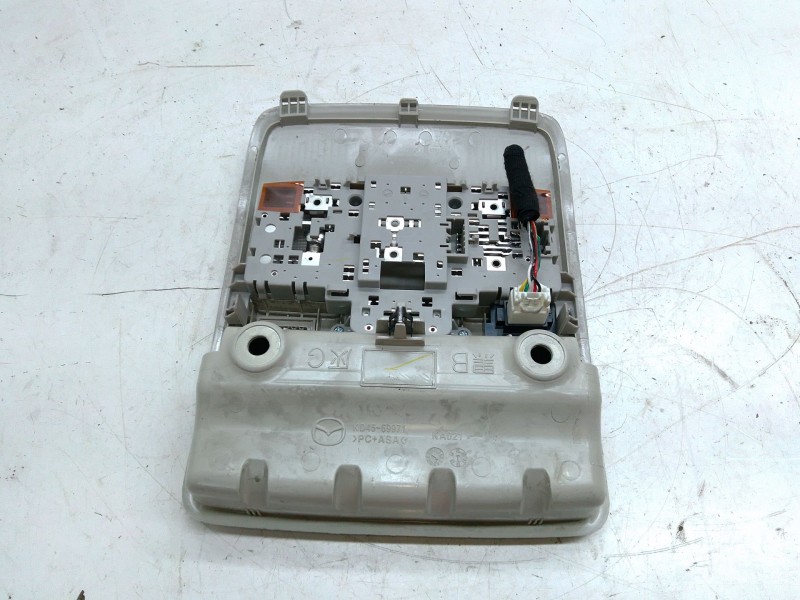 Recambio de luz interior para mazda cx-5 (kf) 2.2 d awd referencia OEM IAM KD4569971  