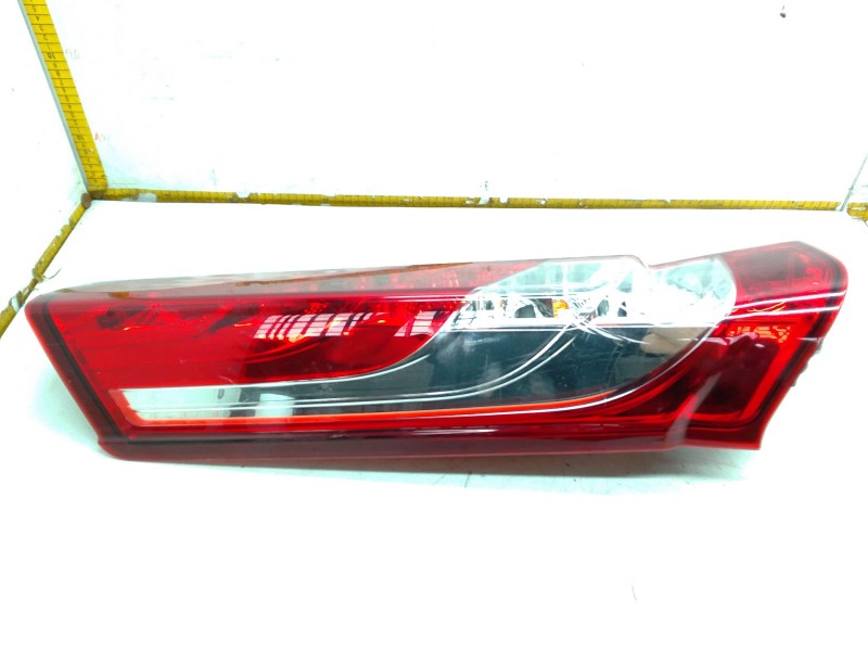 Recambio de piloto trasero izquierdo para iveco daily vi furgoneta 33s11, 35s11, 35c11 referencia OEM IAM 5801523220  