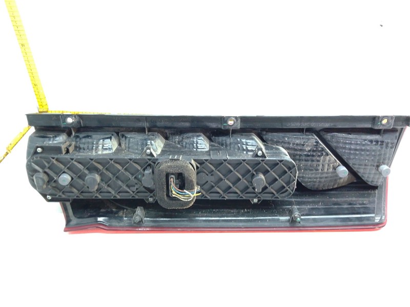 Recambio de piloto trasero izquierdo para iveco daily vi furgoneta 33s11, 35s11, 35c11 referencia OEM IAM 5801523220  