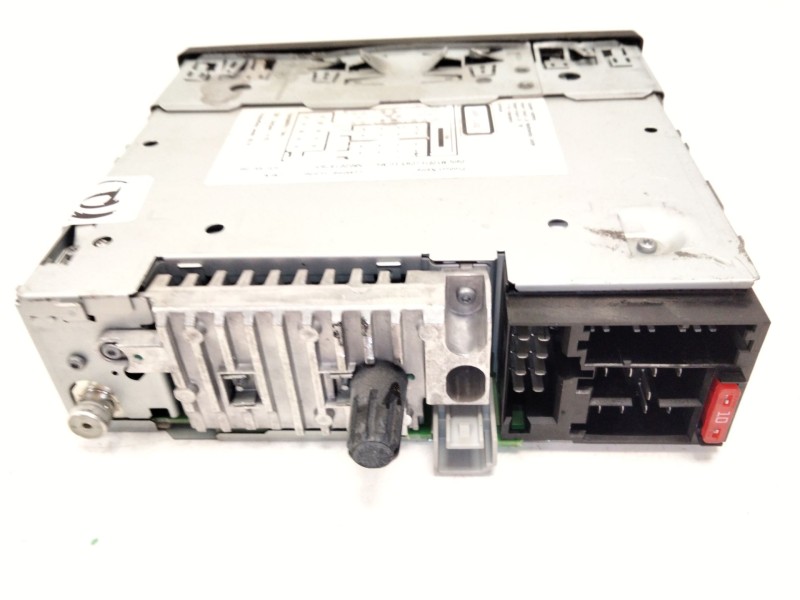 Recambio de sistema audio / radio cd para iveco daily vi furgoneta 33s11, 35s11, 35c11 referencia OEM IAM 762000098  