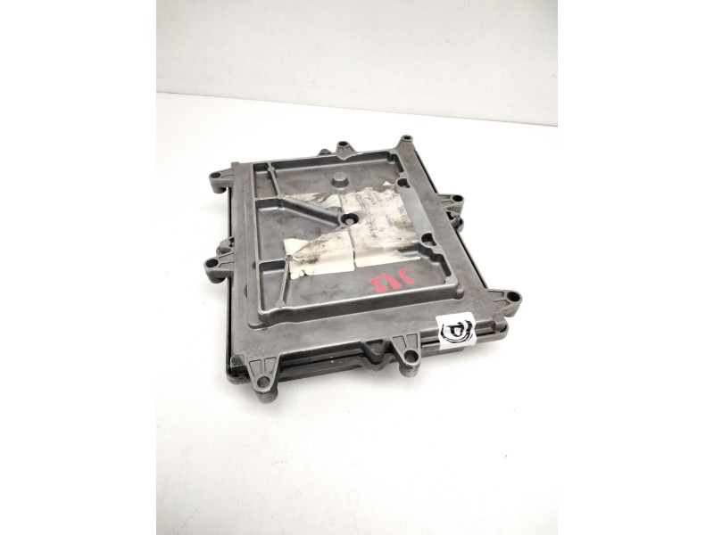 Recambio de centralita motor uce para iveco stralis 430 referencia OEM IAM EDC7UC311110 0281B01536 PA1612P335V500