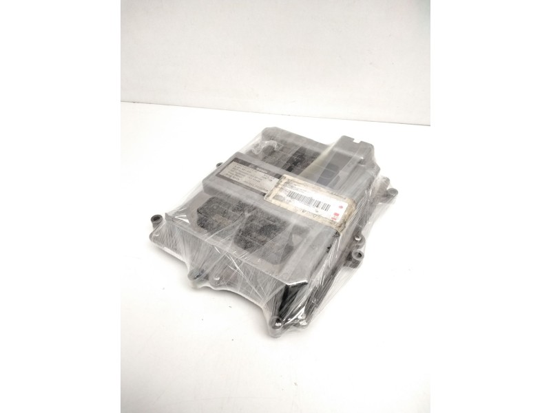 Recambio de centralita motor uce para iveco stralis 430 referencia OEM IAM EDC7UC311110 0281B01536 PA1612P335V500