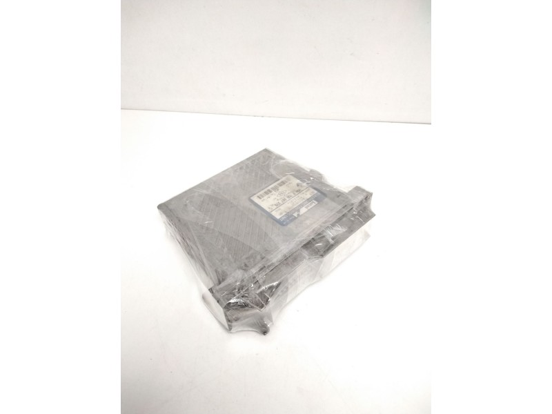 Recambio de centralita motor uce para renault megane i berlina hatchback (ba0) 1.9 dti diesel cat referencia OEM IAM R04080001F 