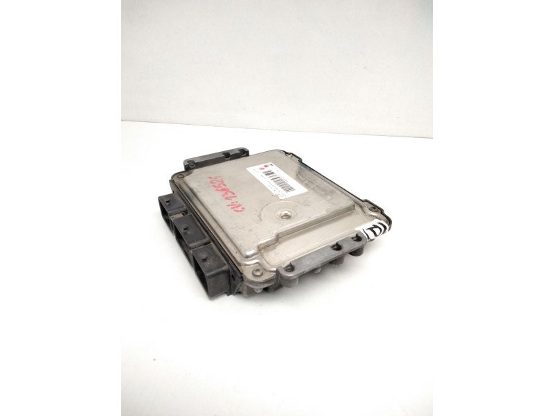 Recambio de centralita motor uce para renault megane ii berlina 5p 1.9 dci diesel referencia OEM IAM 0281011776 8200391966 82003