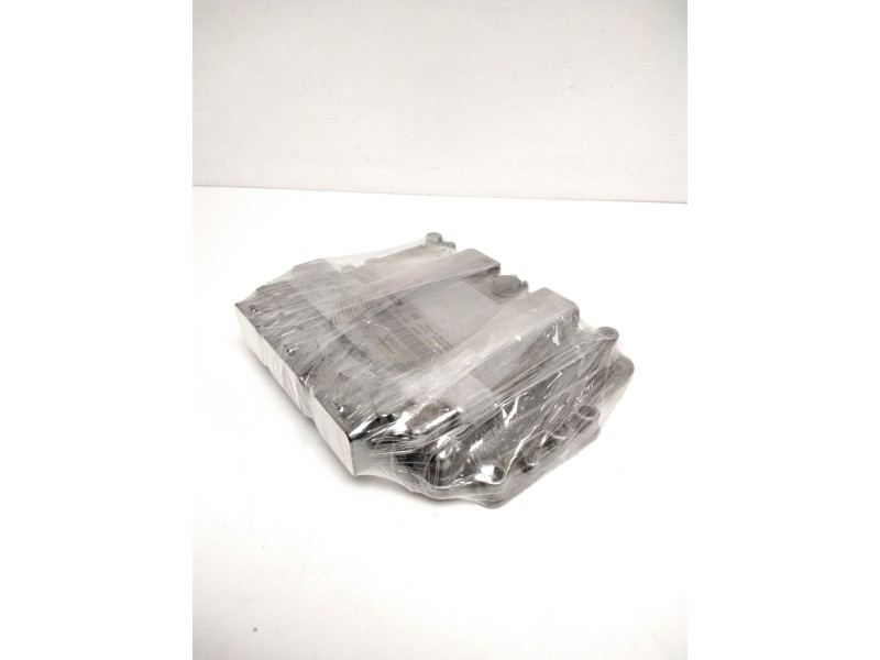 Recambio de centralita motor uce para renault megane ii berlina 5p 1.9 dci diesel referencia OEM IAM 0281011776 8200391966 82003