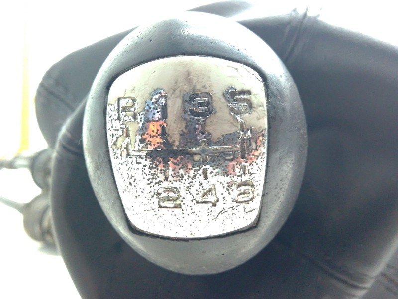 Recambio de palanca cambio para iveco daily vi furgoneta 33s11, 35s11, 35c11 referencia OEM IAM 5801283904K  