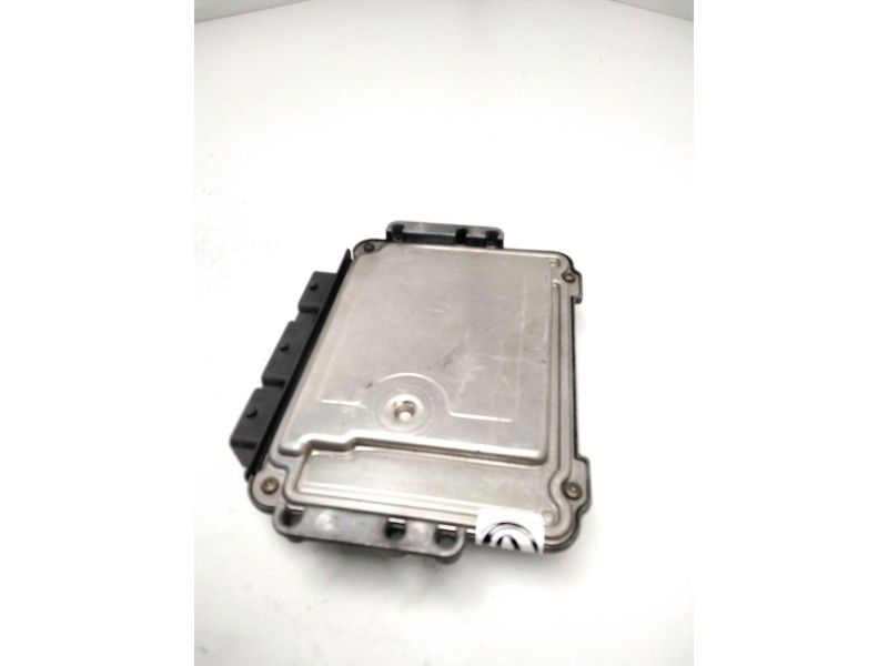 Recambio de centralita motor uce para renault megane ii berlina 3p confort authentique referencia OEM IAM 0281010769 8200184294 