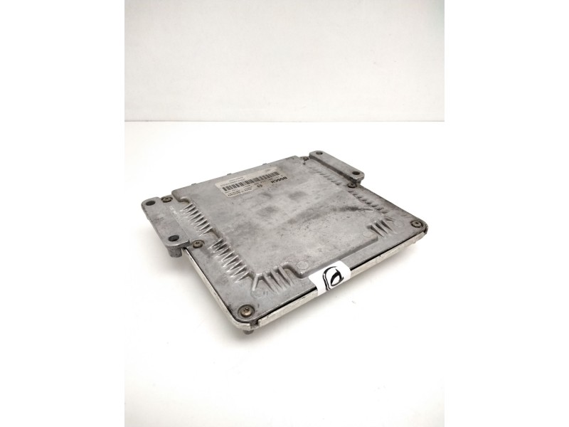 Recambio de centralita motor uce para renault scenic (ja..) 1.9 dci diesel cat referencia OEM IAM 0281001934 HOM8200039569 82000