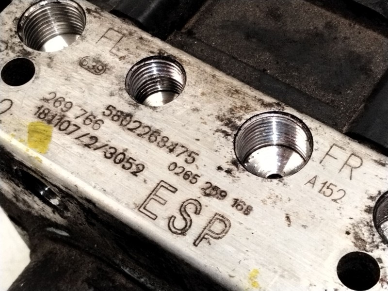 Recambio de abs para iveco daily vi furgoneta 33s11, 35s11, 35c11 referencia OEM IAM 5802268475 0265259168 