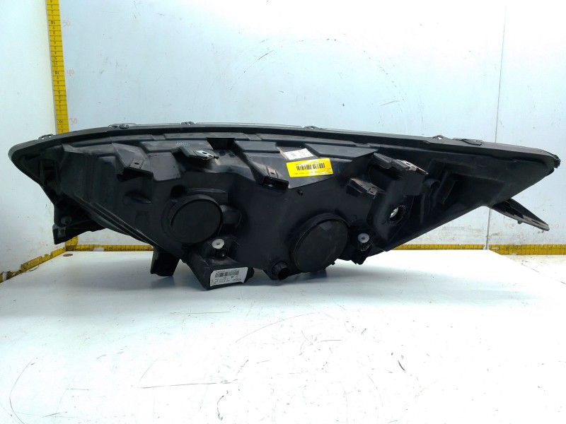 Recambio de faro derecho para iveco daily vi furgoneta 33s11, 35s11, 35c11 referencia OEM IAM 5801473749  