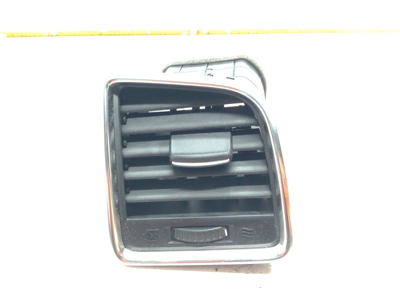 Recambio de aireador derecho para mazda cx-5 (kf) 2.2 d awd referencia OEM IAM KD4564730  