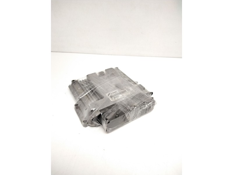 Recambio de centralita motor uce para iveco daily vi furgoneta 33s11, 35s11, 35c11 referencia OEM IAM 5801919281 0281032557 10R0