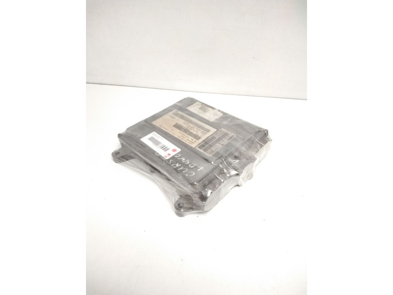 Recambio de centralita motor uce para iveco eurocargo tector 3.9 diesel referencia OEM IAM 0281001527 500311206 000099161