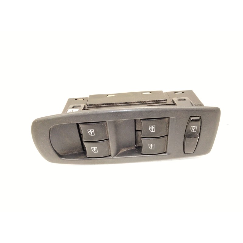 Recambio de mando elevalunas delantero izquierdo para renault koleos i (hy_) 2.0 dci (hy0k) referencia OEM IAM   