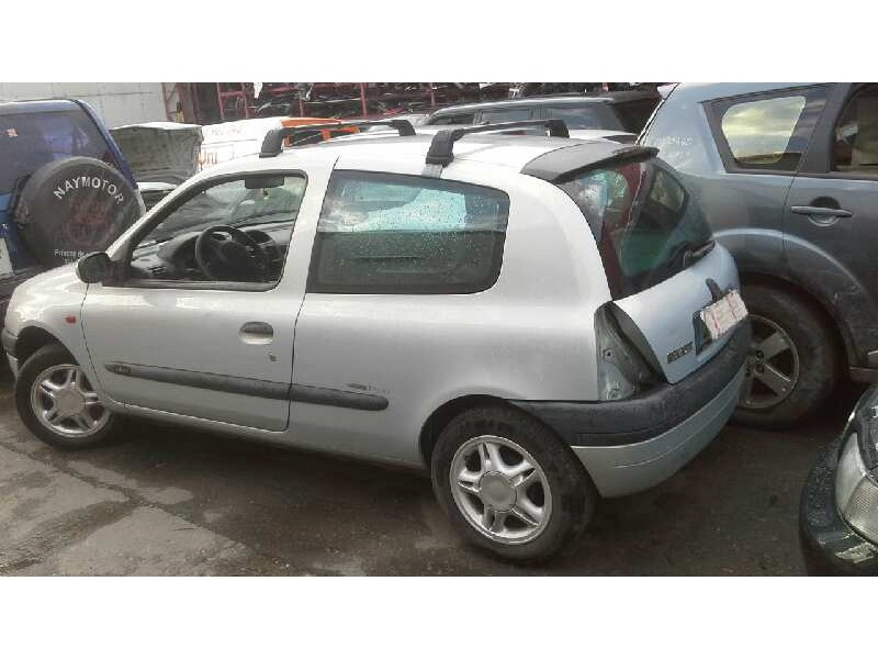 renault clio ii fase ii (b/cb0) del año 2001