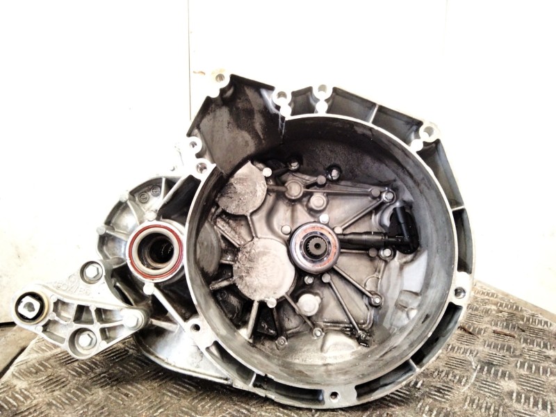 Recambio de caja cambios para ford focus iii 1.0 ecoboost referencia OEM IAM CV6R7002PF  