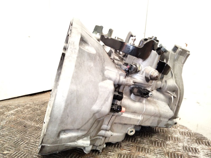 Recambio de caja cambios para ford focus iii 1.0 ecoboost referencia OEM IAM CV6R7002PF  