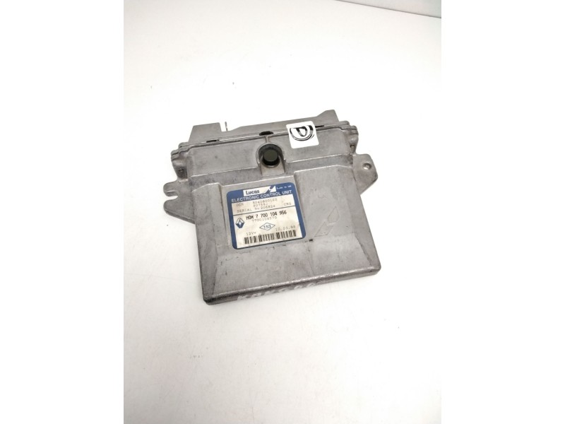 Recambio de centralita motor uce para » otros... premium 370 26 g 6x2 referencia OEM IAM R04080012G 7700104956 7700108570