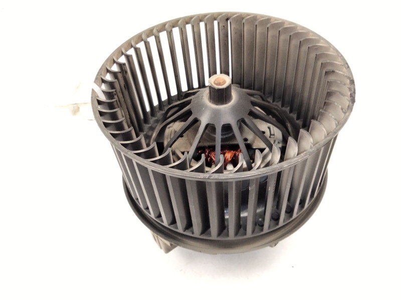 Recambio de motor calefaccion para ford focus iii 1.0 ecoboost referencia OEM IAM AV6N18456  