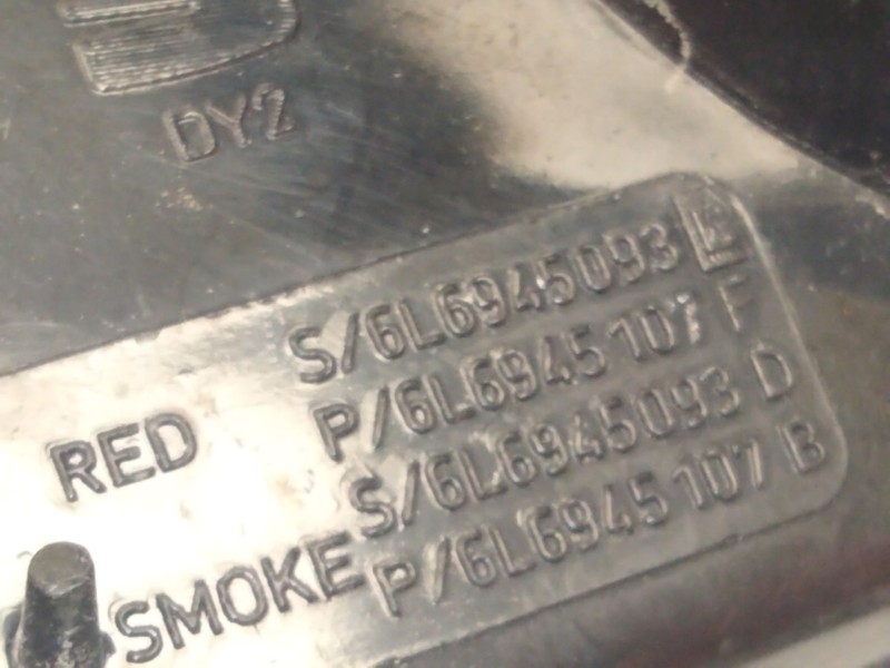 Recambio de piloto trasero derecho interior para seat ibiza iii (6l1) 1.9 tdi referencia OEM IAM 6L6945093  