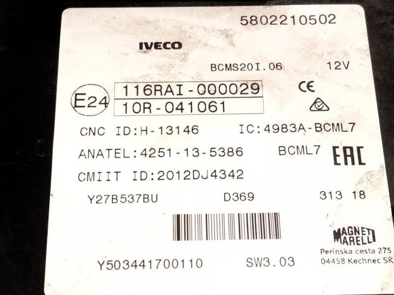 Recambio de caja fusibles para iveco daily vi furgoneta 33s11, 35s11, 35c11 referencia OEM IAM 5802210502  