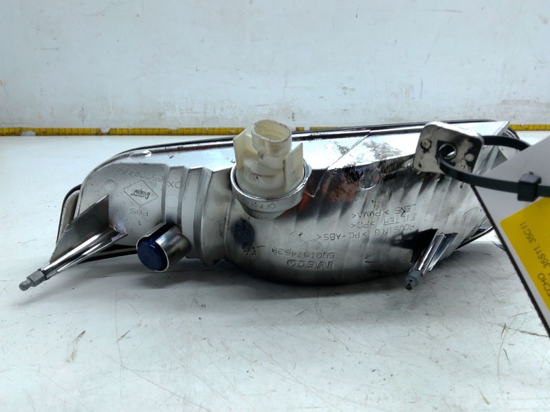 Recambio de piloto delantero derecho para iveco daily vi furgoneta 33s11, 35s11, 35c11 referencia OEM IAM 5801874639  