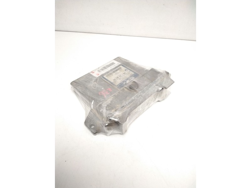 Recambio de centralita motor uce para renault kangoo (f/kc0) 1.9 diesel referencia OEM IAM 7700868300 R04080010D 80760E