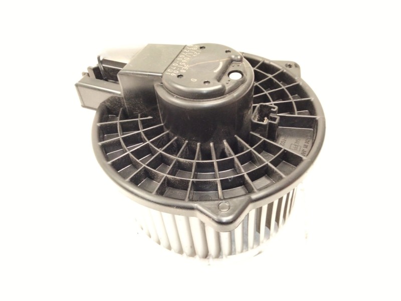 Recambio de motor calefaccion para mazda cx-5 (kf) 2.2 d awd referencia OEM IAM 8727000701  