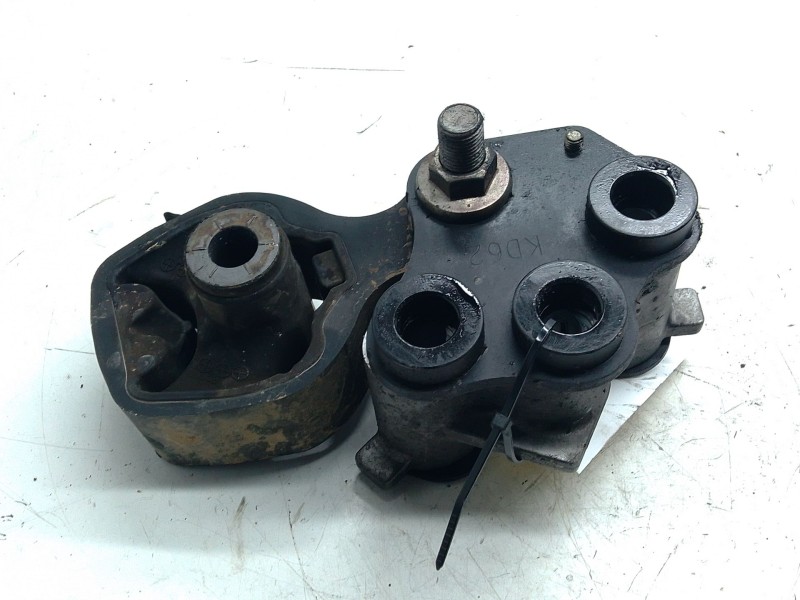 Recambio de soporte motor para mazda cx-5 (kf) 2.2 d awd referencia OEM IAM   