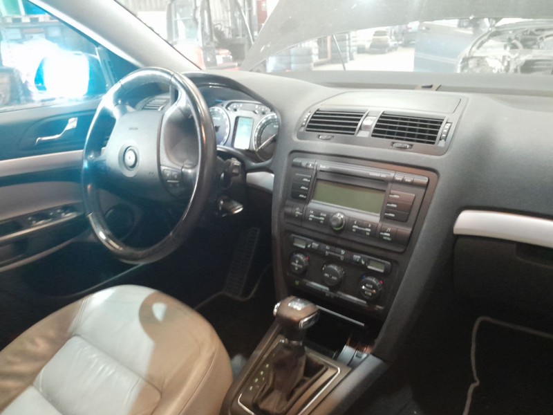 skoda octavia ii (1z3) del año 2006