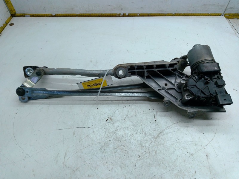 Recambio de motor limpia delantero para ford fiesta vi (cb1, ccn) 1.25 referencia OEM IAM 8A6117500  