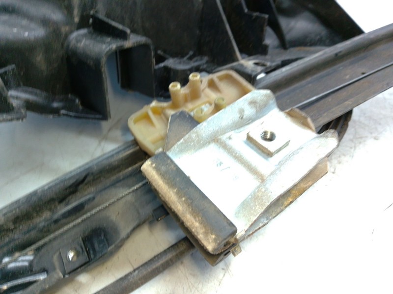 Recambio de elevalunas delantero izquierdo para seat ibiza iv (6j5, 6p1) 1.9 tdi referencia OEM IAM 6J3837401A  