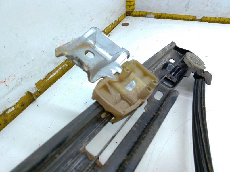 Recambio de elevalunas delantero derecho para seat ibiza iv (6j5, 6p1) 1.9 tdi referencia OEM IAM 6J3837402  