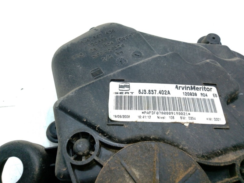 Recambio de elevalunas delantero derecho para seat ibiza iv (6j5, 6p1) 1.9 tdi referencia OEM IAM 6J3837402  