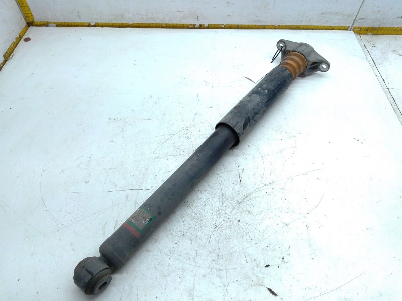 Recambio de amortiguador trasero derecho para mazda cx-5 (kf) 2.2 d awd referencia OEM IAM KA0T28700A  