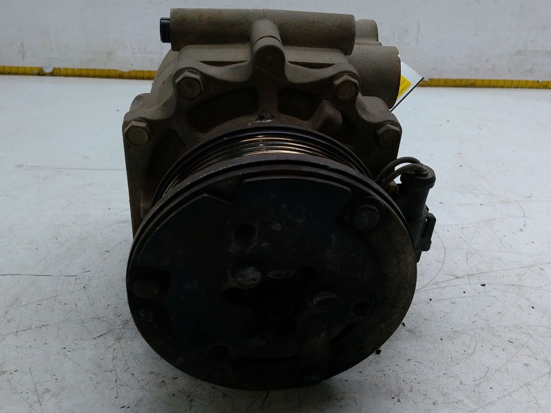 Recambio de compresor aire acondicionado para ford fiesta vi (cb1, ccn) 1.25 referencia OEM IAM 8V5119D629EF  