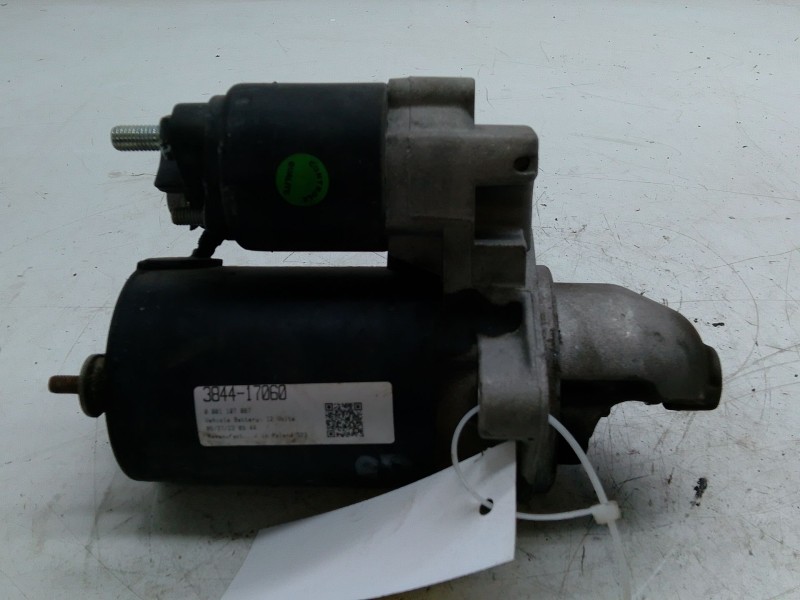 Recambio de motor arranque para ford fiesta vi (cb1, ccn) 1.25 referencia OEM IAM 384417060  